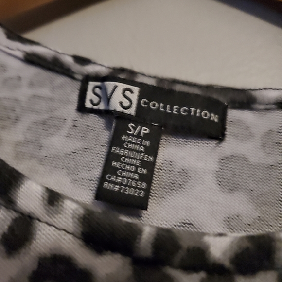 SWS Collection Grey Animal Print Crop Top - Size S - Picture 4 of 5